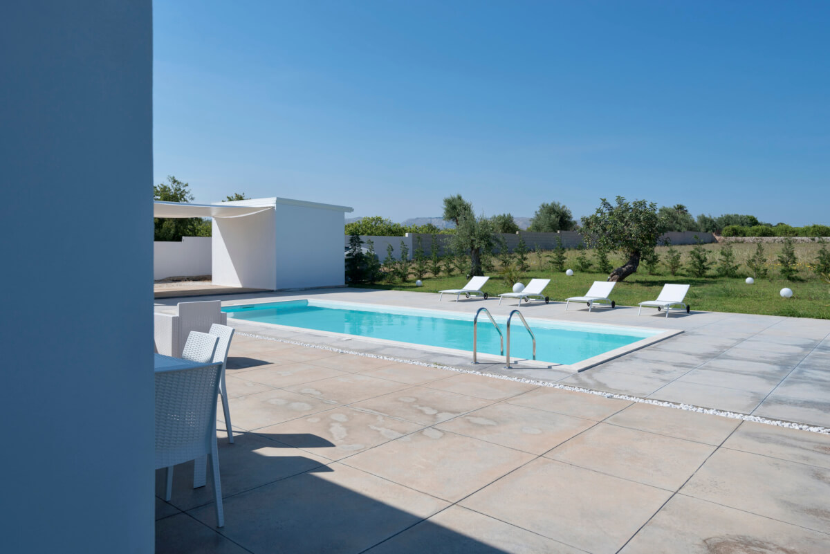 italy-sicily-ragusa-province-countryside-26-may-2018-elegant-private-house-view-swimming-pool-garden-editorial Beautiful Residential Pool With Level Concrete Pad